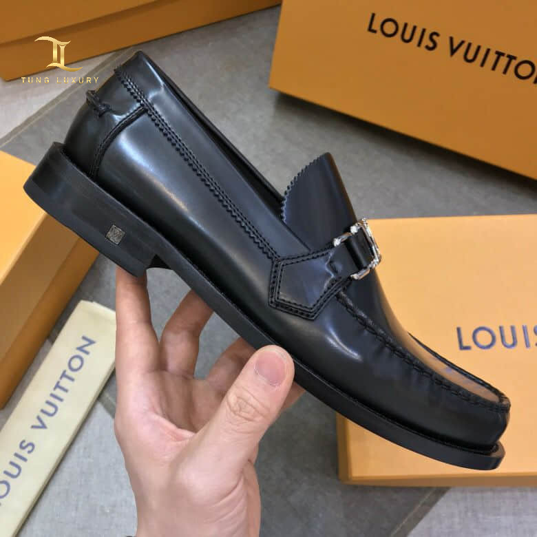 Giày lười LV Louis Vuitton Major Loafer đế cao da bóng like auth
