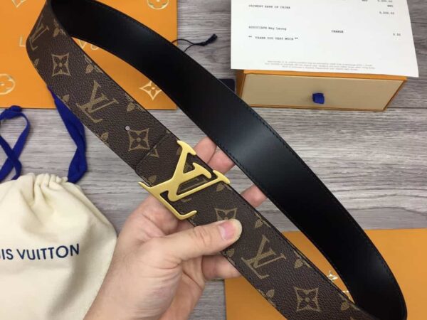 Thắt lưng nam Louis Vuitton Tag 40MM Reversible Belt Monogram Brow