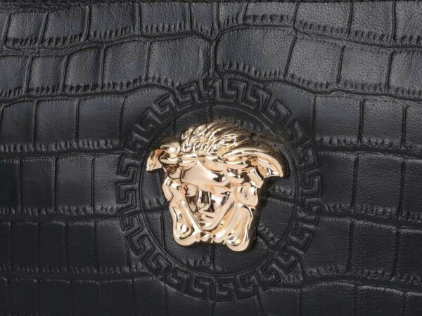 Ví cầm tay Versace siêu cấp họa tiết da rạn màu đen