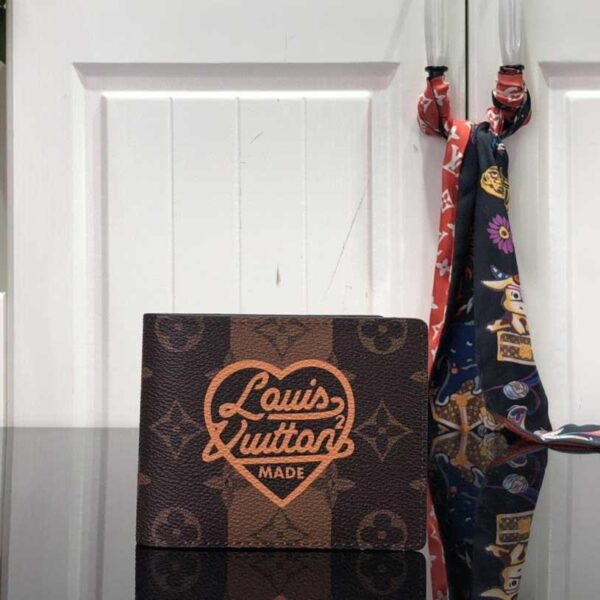 Ví nam Louis Vuitton Multiple Wallet Monogram màu nâu