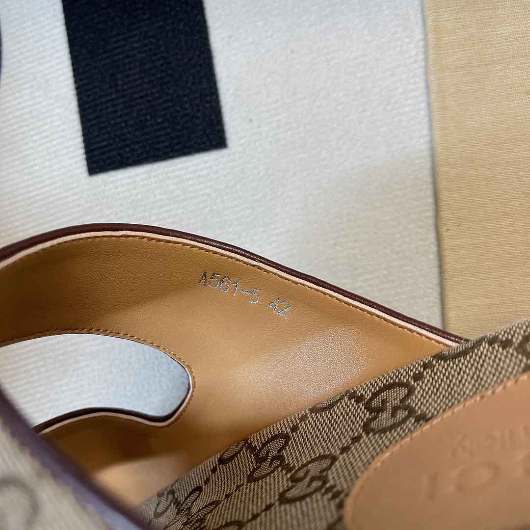 Dép Gucci Slide Sandal with Straps siêu cấp màu nâu 
