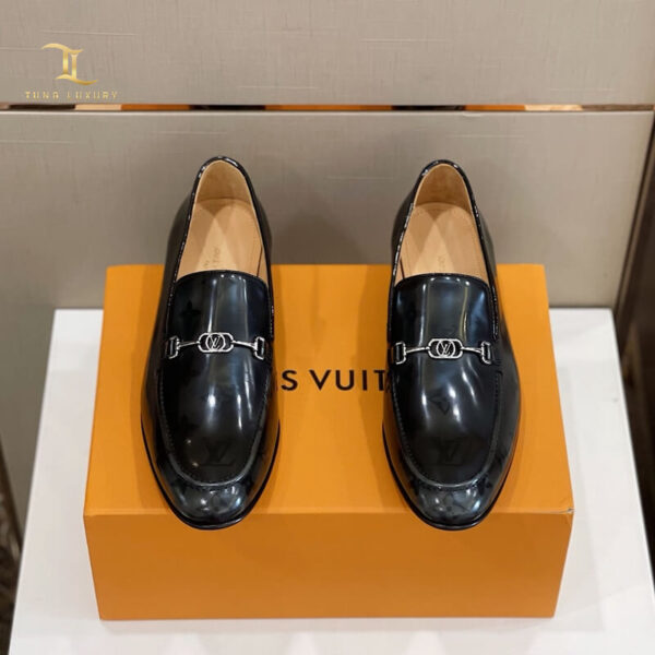 Giày lười Louis Vuitton like auth Club Loafer đế cao da bóng
