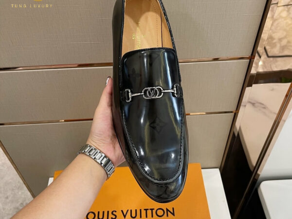 Giày lười Louis Vuitton like auth Club Loafer đế cao da bóng