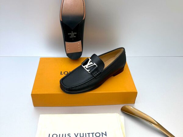 Giày lười LV Montaigne Loafer siêu cấp đế cao khóa trắng
