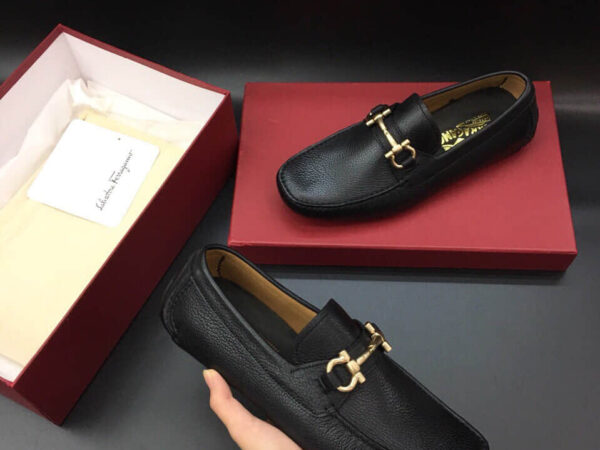 Giày lười Salvatore Ferragamo Driving Shoes Moccasins siêu cấp khóa vàng