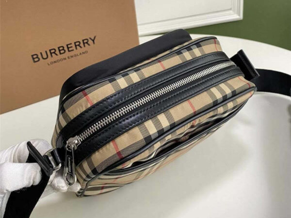 Túi đeo chéo Burberry siêu cấp Multicolor họa tiết kẻ sọc