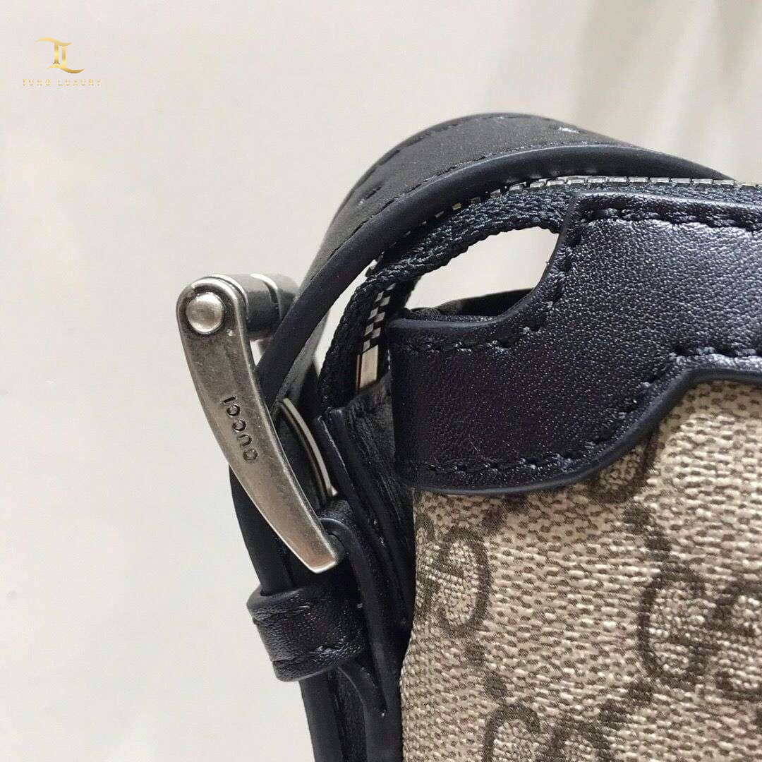 Túi đeo chéo Gucci siêu cấp Flat Messenger Supreme Beige màu xám
