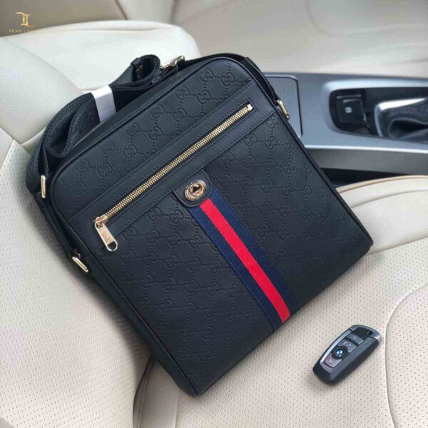 Túi đeo chéo Gucci siêu cấp hoạ tiết Logo màu đen