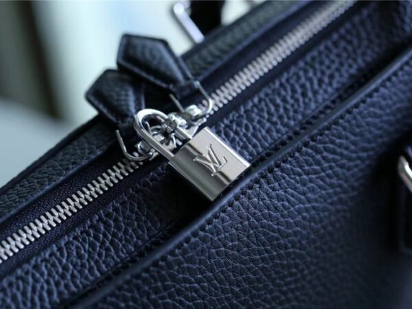 Túi xách nam Louis Vuitton Armand Briefcase PM like auth da nhăn