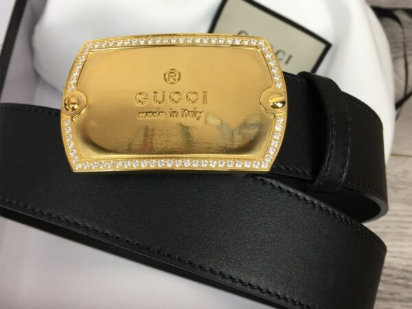Thắt lưng Gucci Belt With Enamel Plaque Buckle like auth khoa đính đá