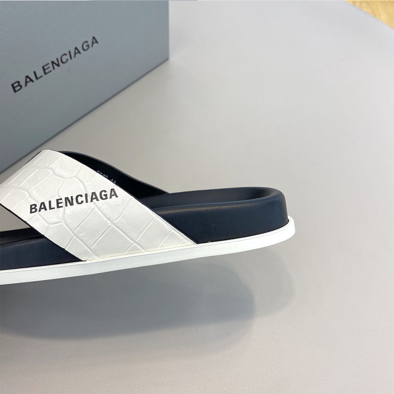 Dép Balenciaga nam like au da rạn họa tiết logo màu trắng