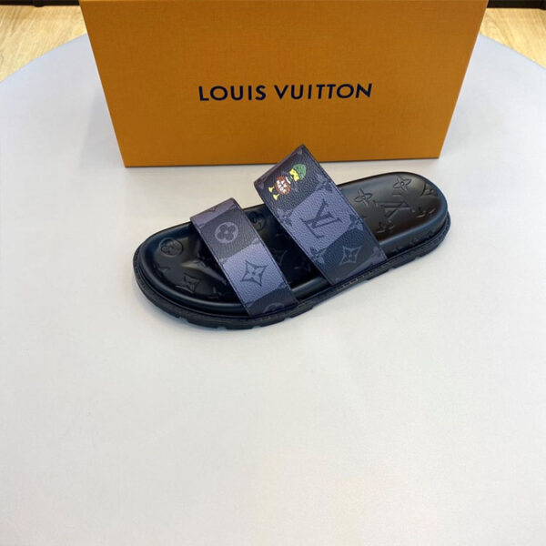 Dép Louis Vuitton like auth quai ngang họa tiết vịt màu xám