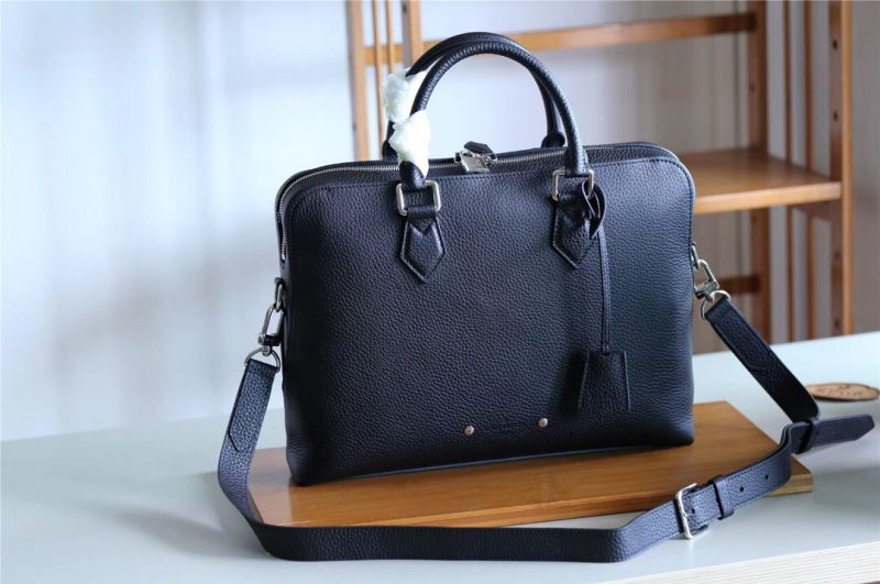 Tui xach nam Louis Vuitton Armand Briefcase PM da nhan