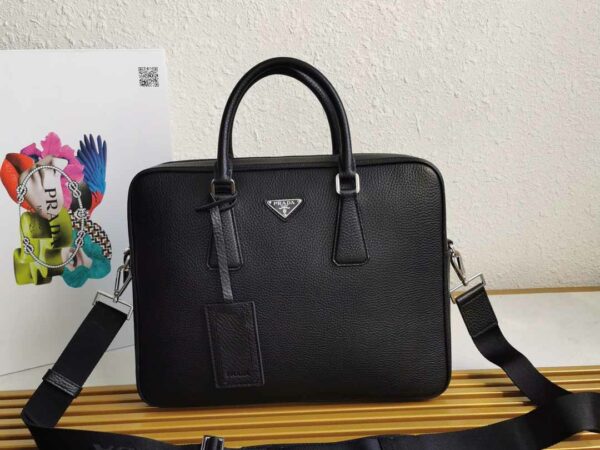 Túi xách nam Prada siêu cấp da nhăn họa tiết logo tam giác màu đen