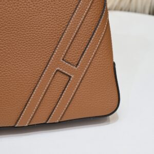 Túi đeo chéo nam Hermes siêu cấp họa tiết logo góc màu nâu