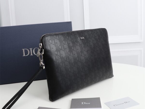 Ví cầm tay Dior Black Dior Oblique Galaxy Leather màu đen