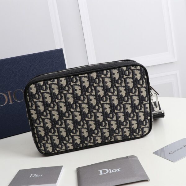 Ví Clutch Dior Toiletry Bag Beige and Black Dior Oblique Jacquard màu xám