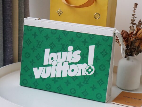 Ví Clutch Louis Vuitton like auth Pochette Voyage MM Monogram