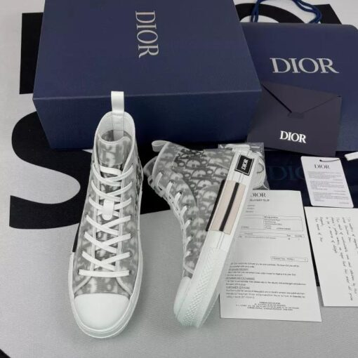Giày Dior