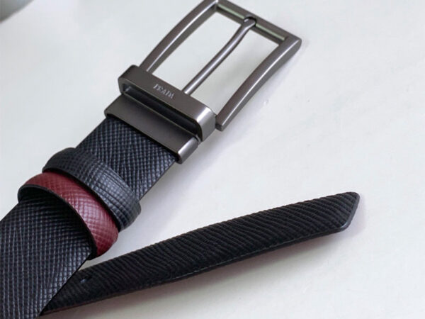 Thắt lưng Prada siêu cấp dây taiga khóa kim màu đen