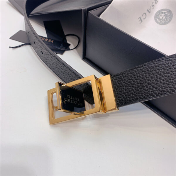 Thắt lưng Versace siêu cấp họa tiết khóa vuông in chữ