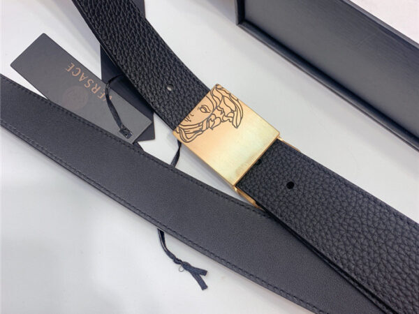 Thắt lưng Versace siêu cấp họa tiết khóa vuông màu vàng