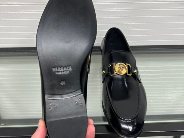 Giày lười Versace like au đế cao họa tiết logo tròn GVS01