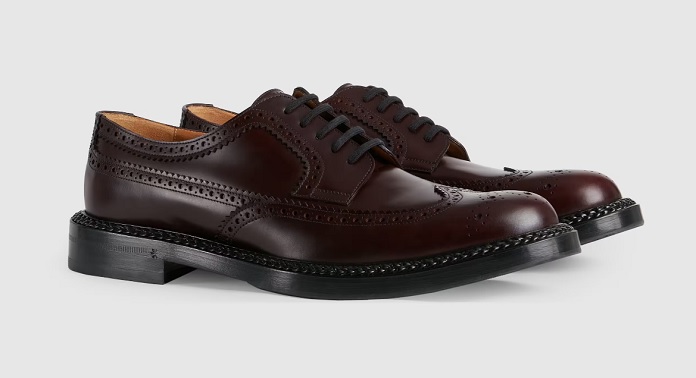 Giày Men's lace-up shoe with brogue details chuẩn chỉnh