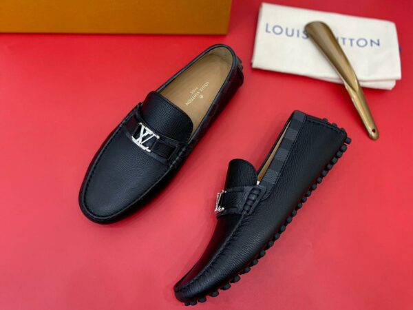 Giày lười Louis Vuitton Like Auth da nhăn họa tiết caro viền