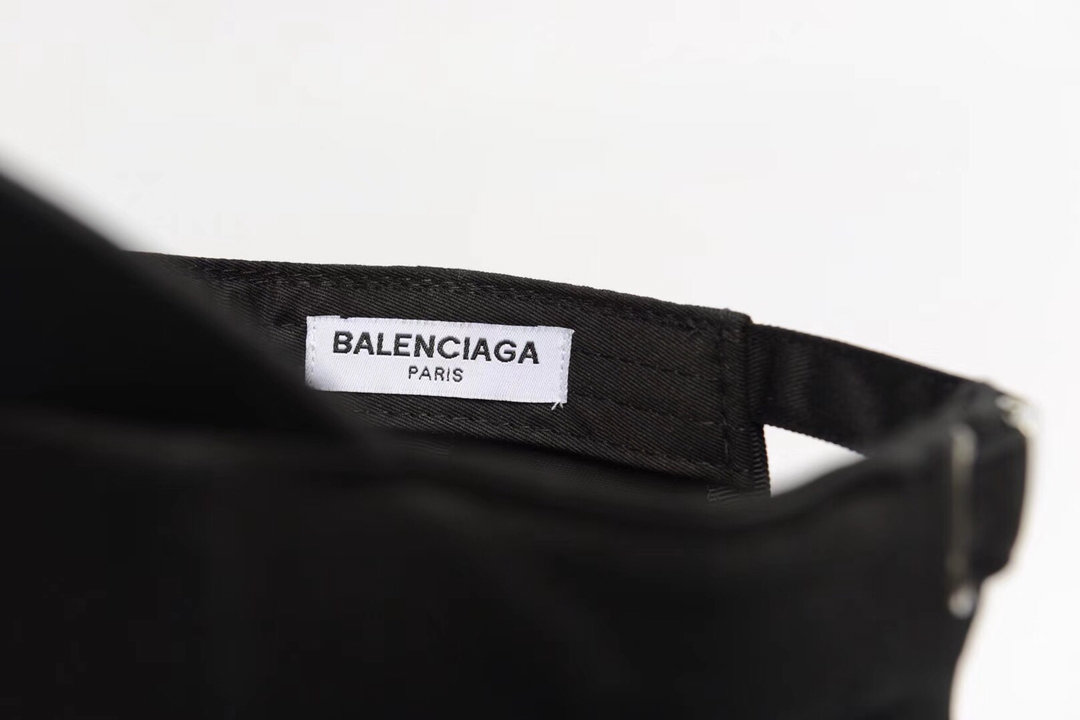 Balenciaga Baseball Hat with tag  New era hats Fitted hats Balenciaga