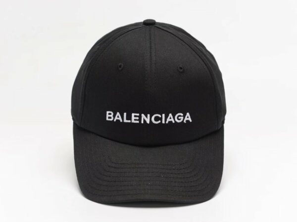 Mũ nam Balenciaga siêu cấp logo thêu màu đen