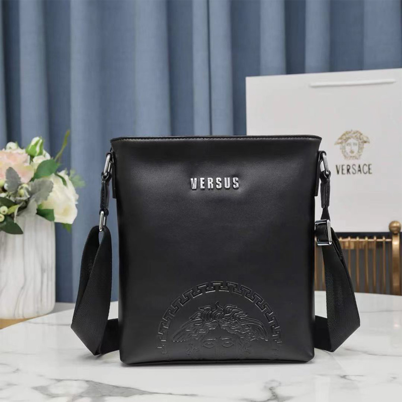 Túi đeo chéo Versace họa tiết logo in chìm - TUNG LUXURY™
