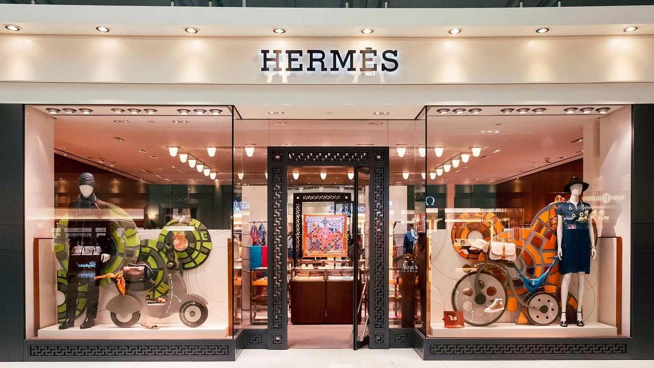 Hermes là thương hiệu thời trang nổi tiếng đến từ Paris - Pháp