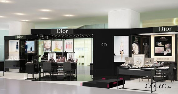 Showroom Dior tại Parkson