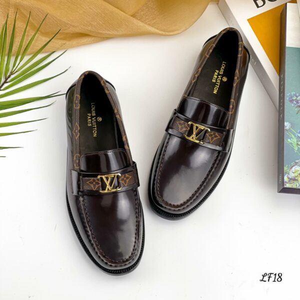 Giày lươi Louis Vuitton like au Major Loafer da bóng viền hoa nâu
