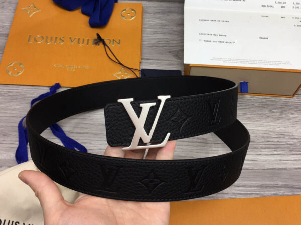 Thắt lưng Louis Vuitton like au dây hoa chìm khóa logo trắng Silver