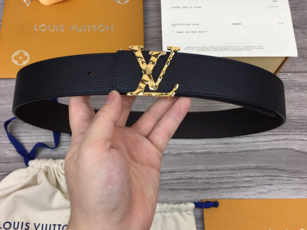 Thắt lưng Louis Vuitton like au họa tiết khóa nhũ