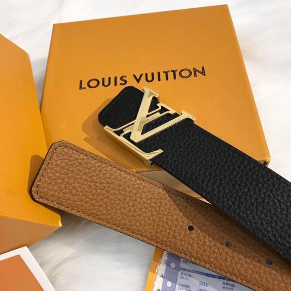 Thắt lưng Louis Vuitton siêu cấp khóa logo viền hoa bông màu vàng
