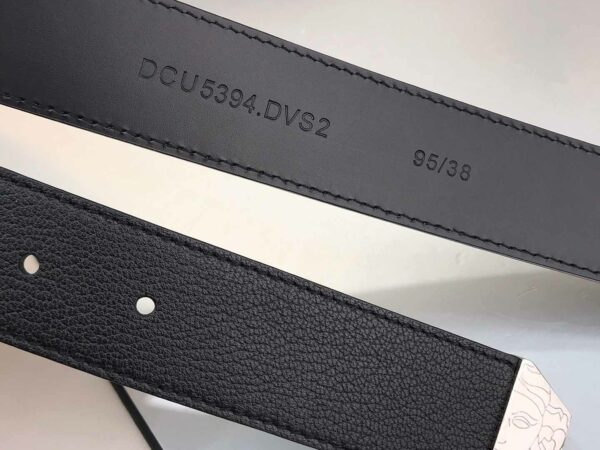 Thắt lưng Versace siêu cấp khóa kim khắc chữ màu trắng