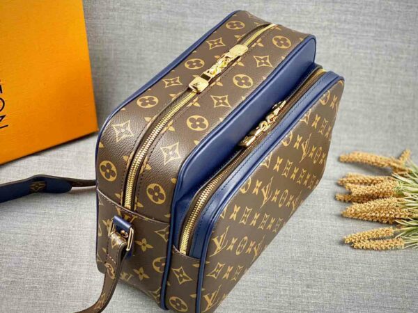 Túi đeo chéo Louis Vuitton like au họa tiết hoa nâu