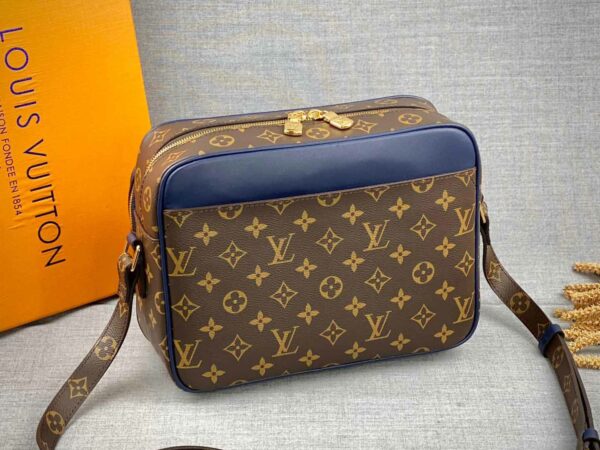 Túi đeo chéo Louis Vuitton like au họa tiết hoa nâu