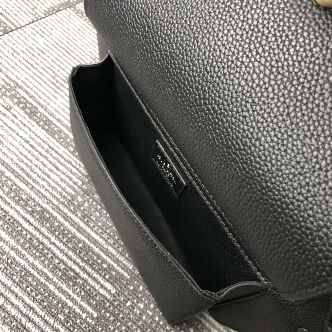 Túi đeo chéo LV siêu cấp Takeoff Sling Bag Black