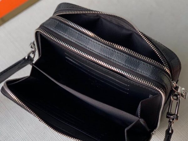 Túi đeo Louis Vuitton like au Alpha Wearable Wallet Damier