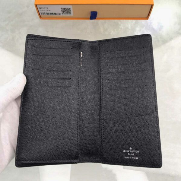 Ví dài Louis Vuitton like au Brazza Wallet Taiga Leather Black