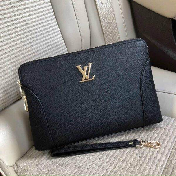 Ví cầm tay Louis Vuitton siêu cấp da nhăn khóa logo vàng