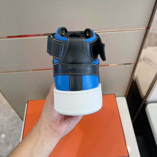 Giày thể thao Hermes like au Freestyle Sneaker gót xanh